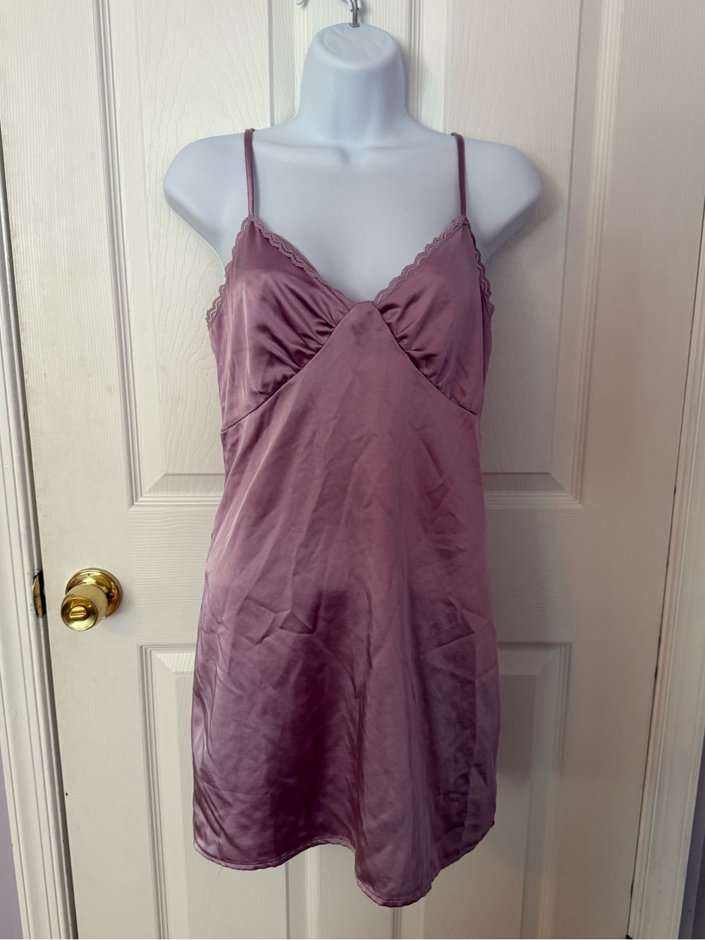 La Hearts Dusty Mauve Satin Lace-Trim Dress